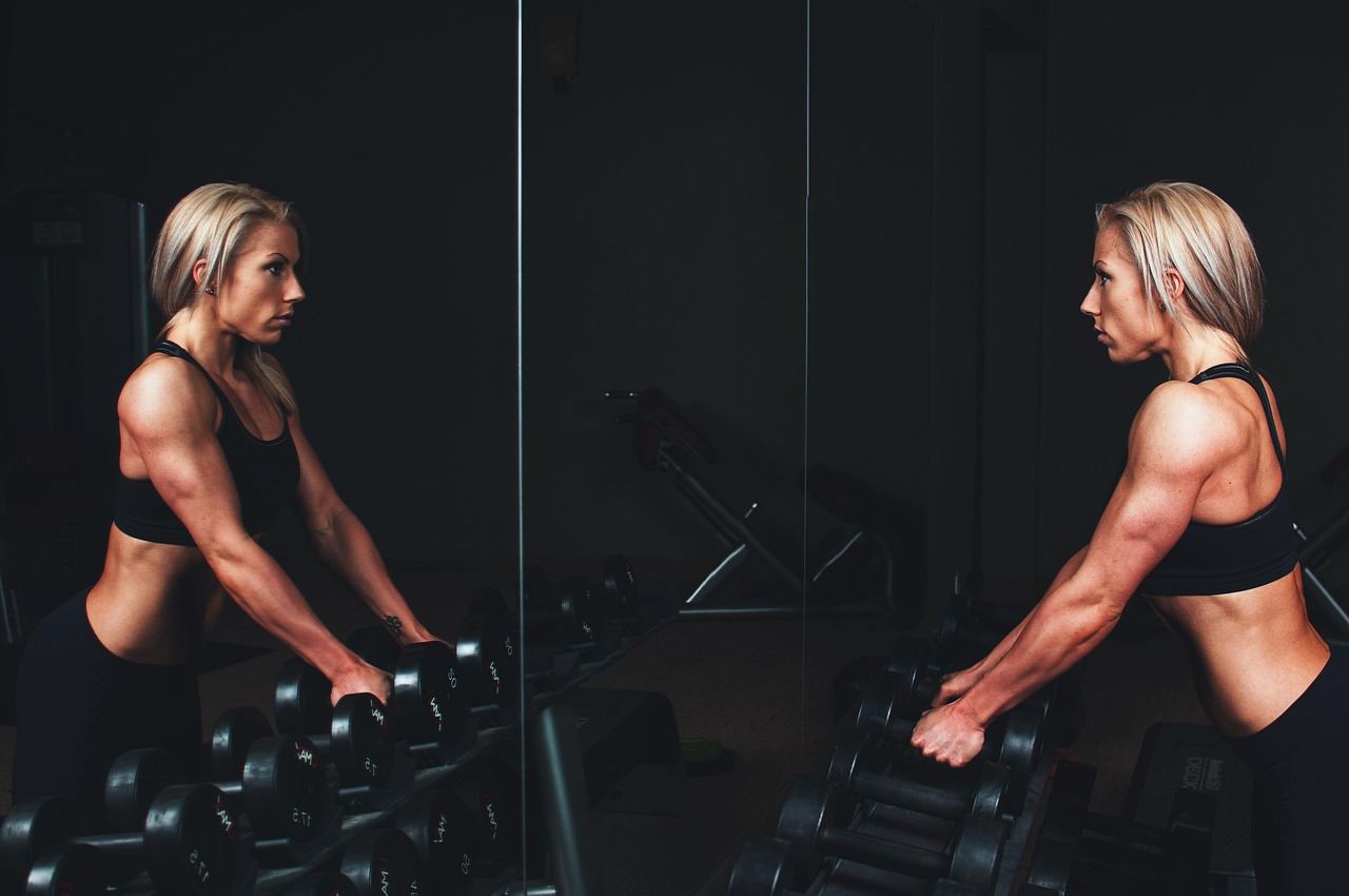 entdecken sie effektive home-workout-programme für jedes fitnessniveau. trainieren sie bequem von zu hause aus, verbessern sie ihre gesundheit und erreichen sie ihre fitnessziele mit unseren praktischen tipps und anleitungen!