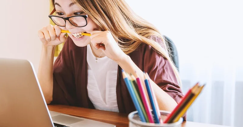 Kann stress augenmigräne auslösen?