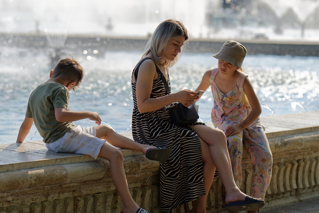 entdecken sie die geheimnisse der familiären harmonie: tipps und ratschläge, um starke beziehungen aufzubauen, konflikte zu lösen und eine liebevolle atmosphäre in ihrem zuhause zu schaffen.