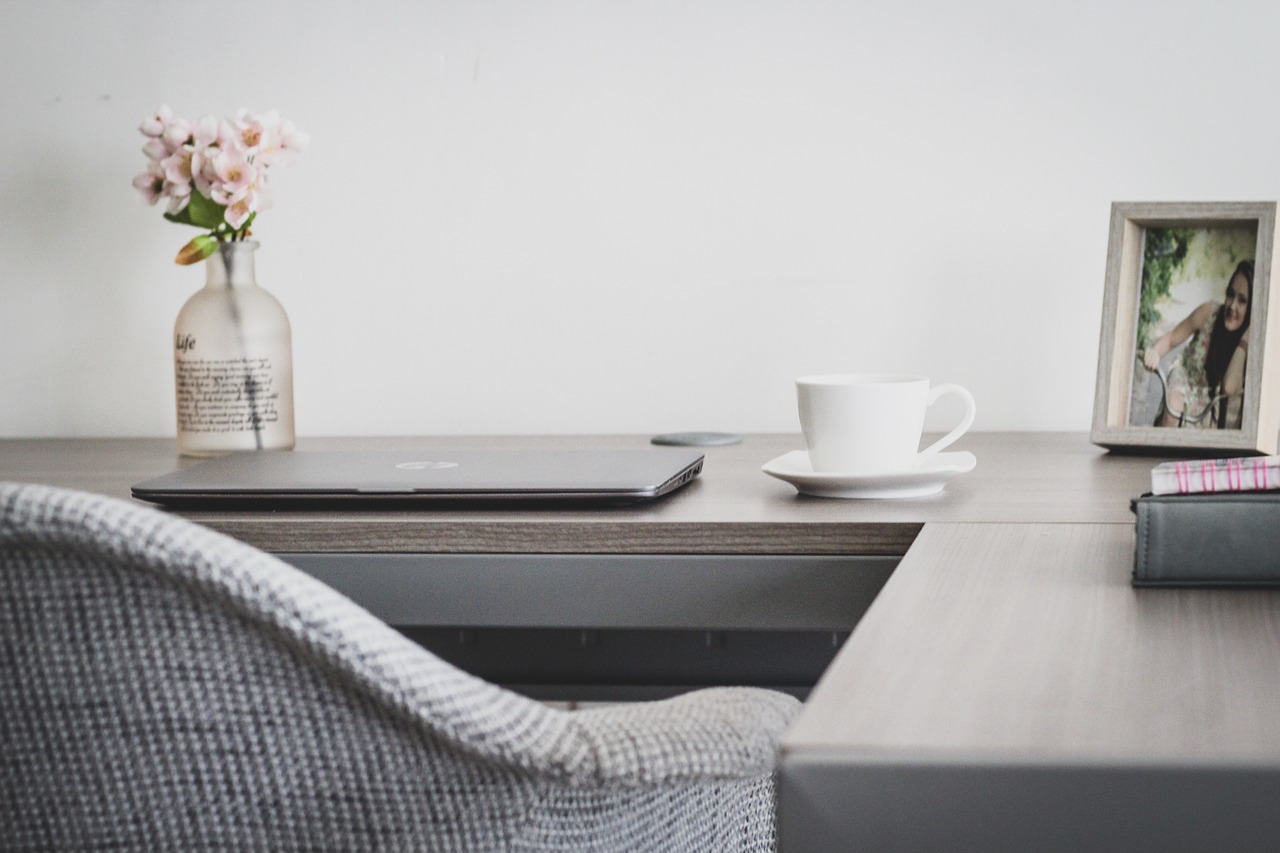 entdecken sie stilvolle wohnaccessoires und inspirierende einrichtungsideen für ihr zuhause. verleihen sie ihren räumen eine persönliche note mit unserer auswahl an home decor. von modernen bis traditionellen designs, finden sie alles, um ihr zuhause gemütlich und einladend zu gestalten.