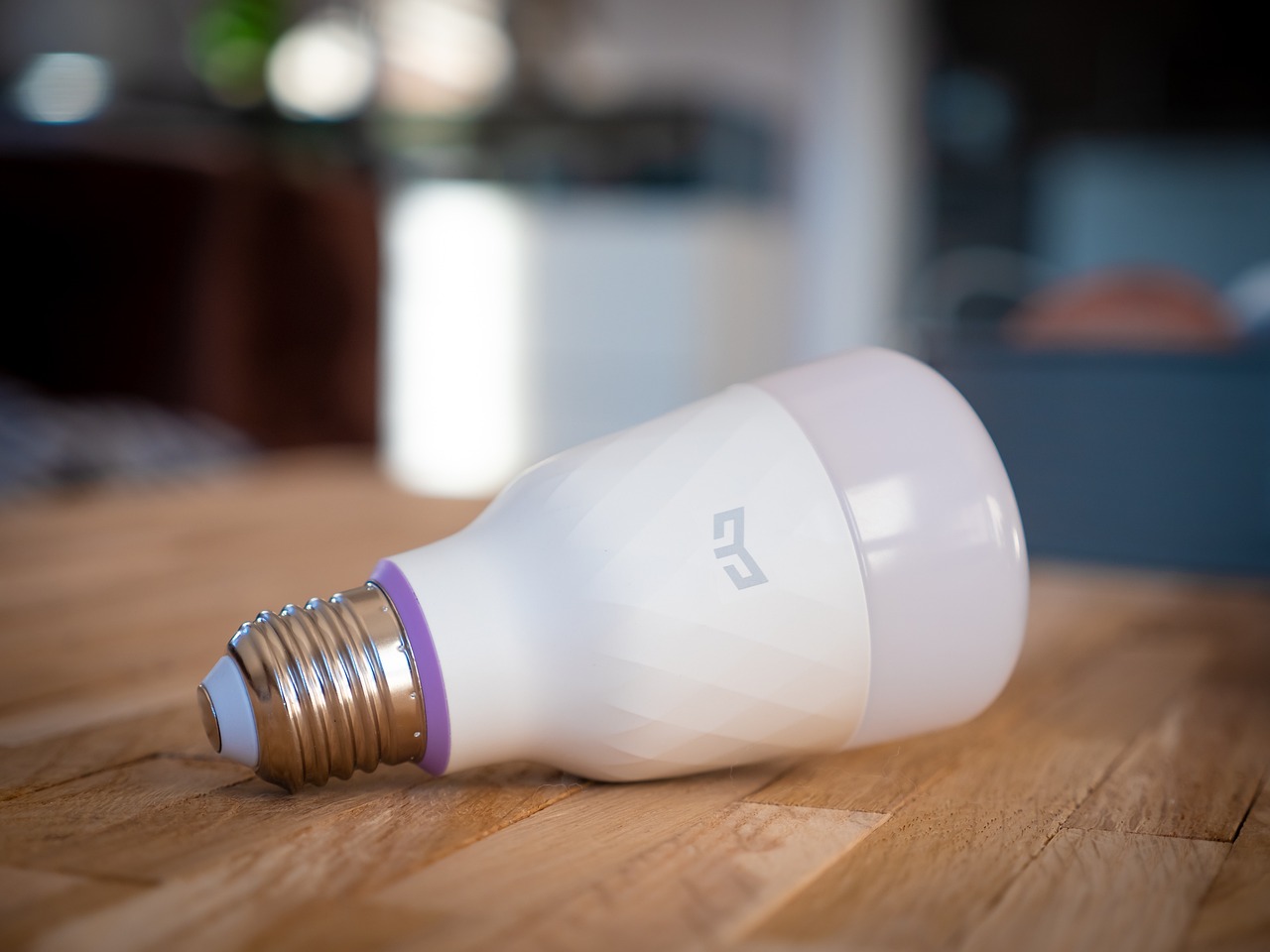 entdecken sie die zukunft des wohnens mit smart homes: intelligente lösungen, die komfort, sicherheit und energieeffizienz in ihr zuhause bringen. erleben sie moderne technologie, die ihr leben einfacher macht.