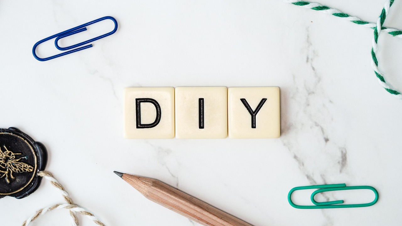 entdecken sie kreative diy-projekte, die ihrer kreativität freien lauf lassen! von einfachen bastelideen bis hin zu anspruchsvolleren handwerksarbeiten – lassen sie sich inspirieren und gestalten sie einzigartige stücke für ihr zuhause.
