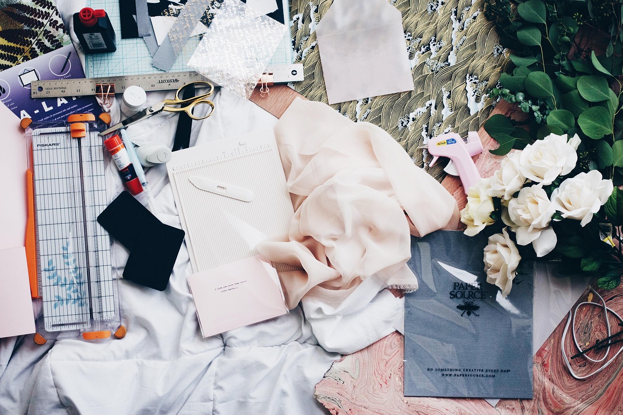 entdecken sie kreative diy-projekte, die sie selbst leicht umsetzen können. lassen sie ihrer fantasie freien lauf und gestalten sie einzigartige handwerke für ihr zuhause oder als geschenke.