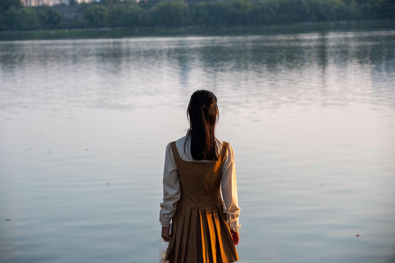 entdecken sie die neuesten fashion-trends, inspirierende outfits und exklusive style-tipps. bleiben sie mit aktuellen modeneuheiten immer top gestylt und finden sie ihren individuellen look!